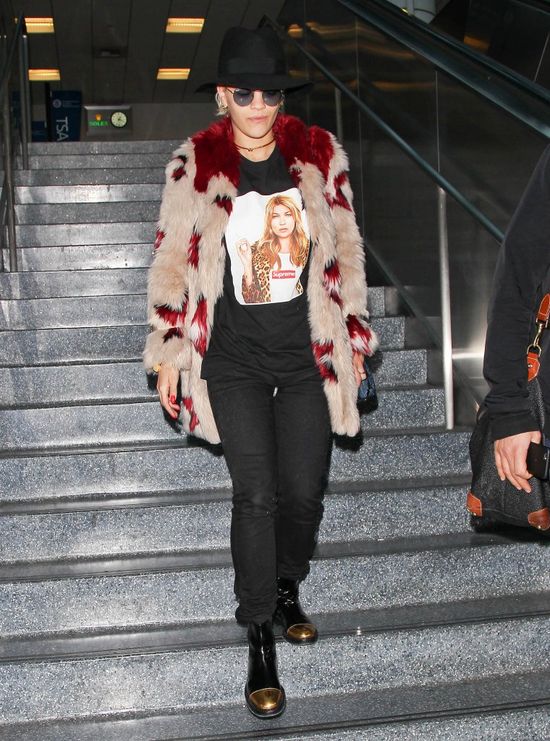 Kto wyraźnie kocha Kate Moss (FOTO)