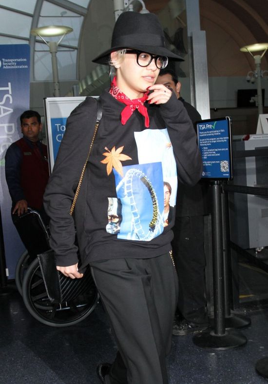 Rita Ora potrafi wyglądać bardzo nieatrakcyjnie (FOTO)