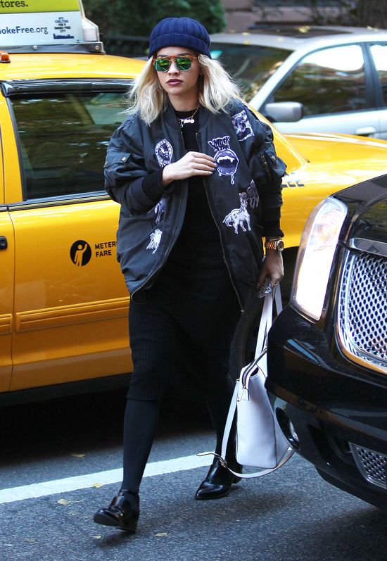 Rita Ora wpadła w złe towarzystwo? (FOTO)