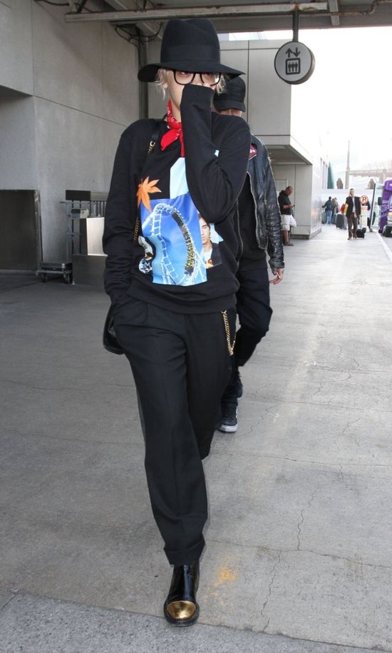 Rita Ora potrafi wyglądać bardzo nieatrakcyjnie (FOTO)