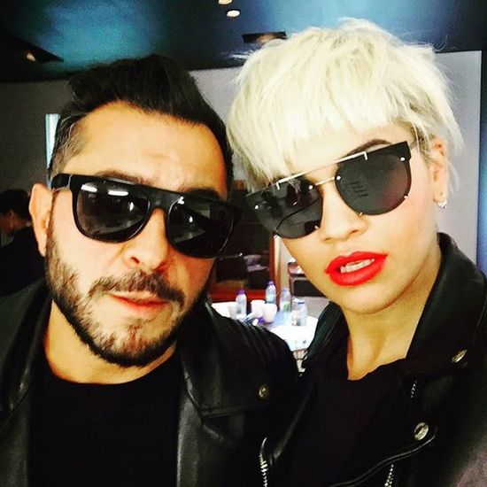 Rita Ora nie zachwyca bez peruki? (FOTO)