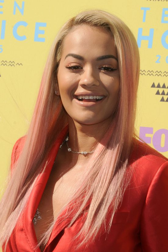 Wtopa Rity Ory na czerwonym dywanie? (FOTO)