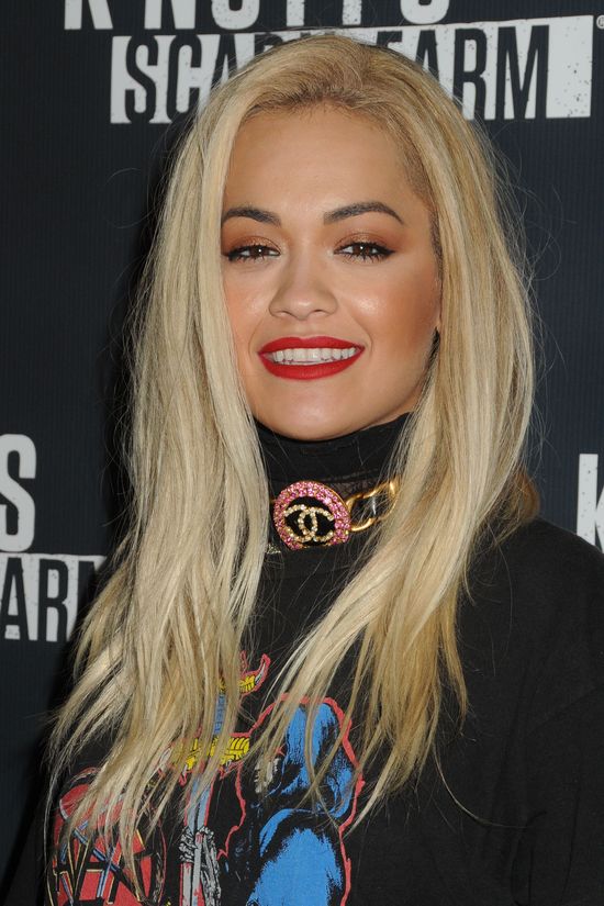 Rita Ora ma piękne piersi! (FOTO) Rita Ora ma piękne piersi! (FOTO)