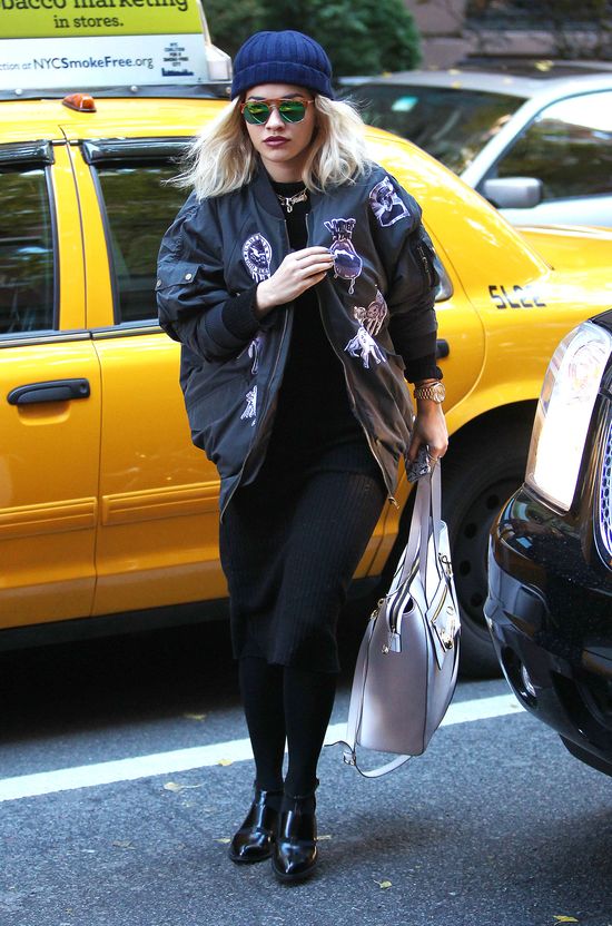 Rita Ora wpadła w złe towarzystwo? (FOTO)