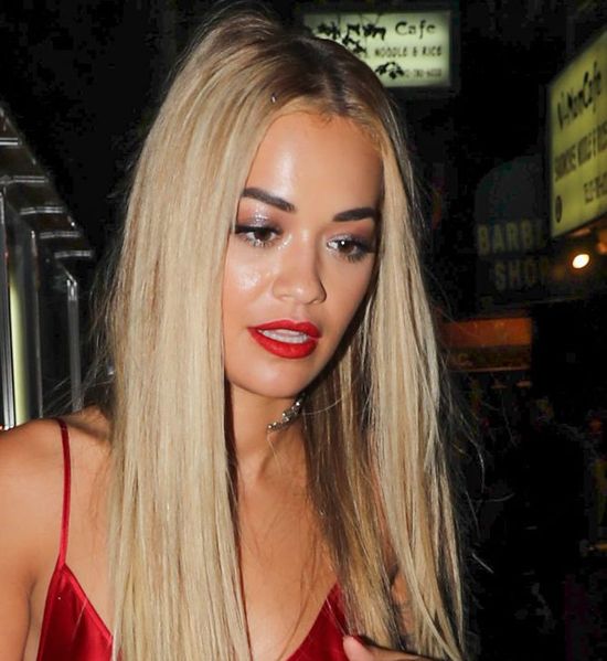 Fani do Rity Ory: Zapomniałaś zmyć hennę z brwi! (FOTO)