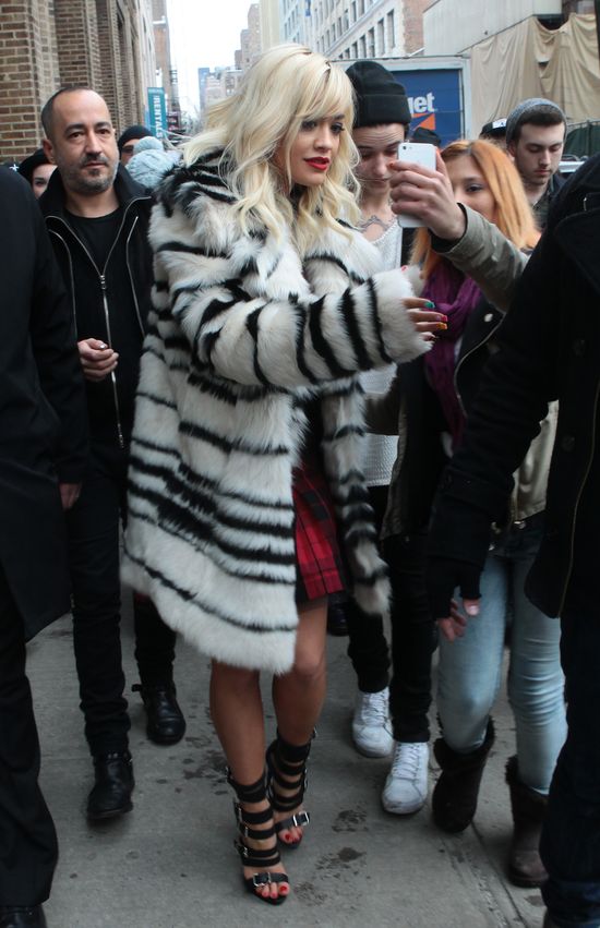 Rita Ora na NYFW (FOTO) Rita Ora na NYFW (FOTO)