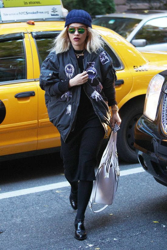 Rita Ora wpadła w złe towarzystwo? (FOTO)