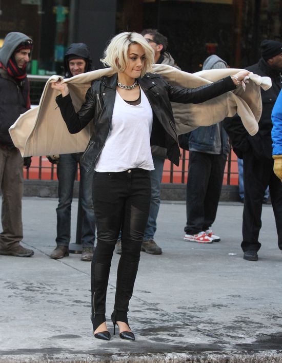 Rita Ora na sesji dla DKNY (FOTO) Rita Ora na sesji dla DKNY (FOTO)
