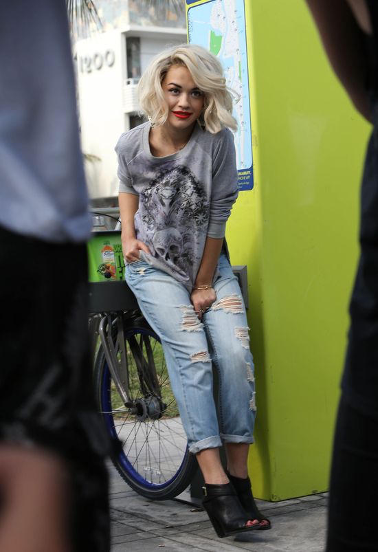 Rita Ora w świetnej formie (FOTO) Rita Ora w świetnej formie (FOTO)