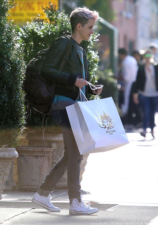 Rita Ora wpadła w złe towarzystwo? (FOTO)