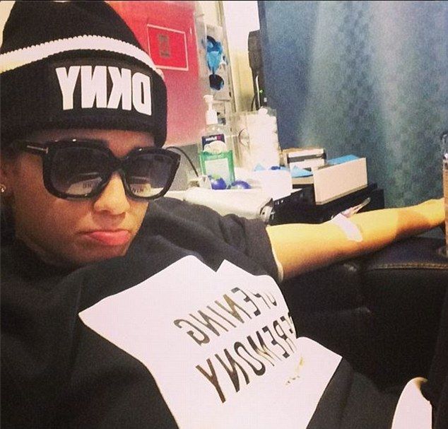 Kelly Osbourne wylądowała pod kroplówką (FOTO)