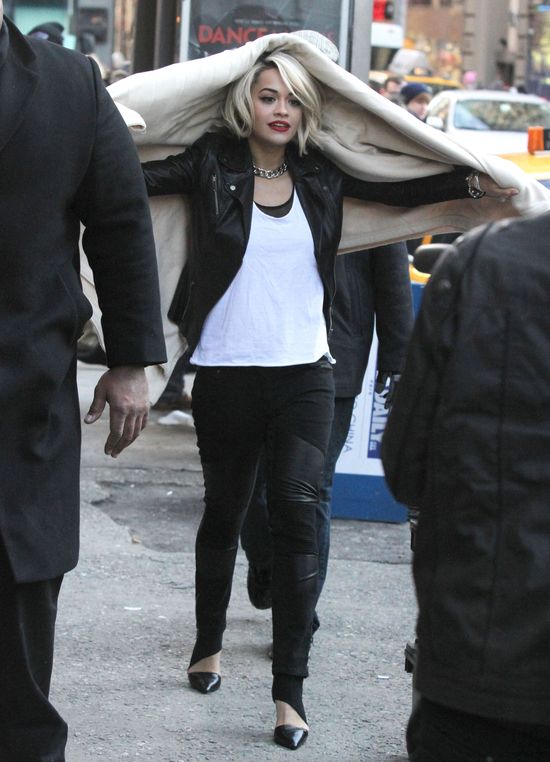 Rita Ora na sesji dla DKNY (FOTO) Rita Ora na sesji dla DKNY (FOTO)