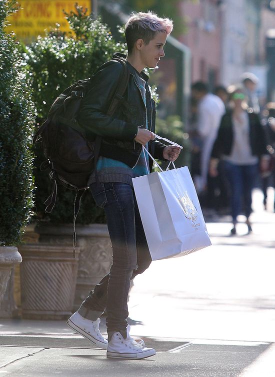 Rita Ora wpadła w złe towarzystwo? (FOTO)