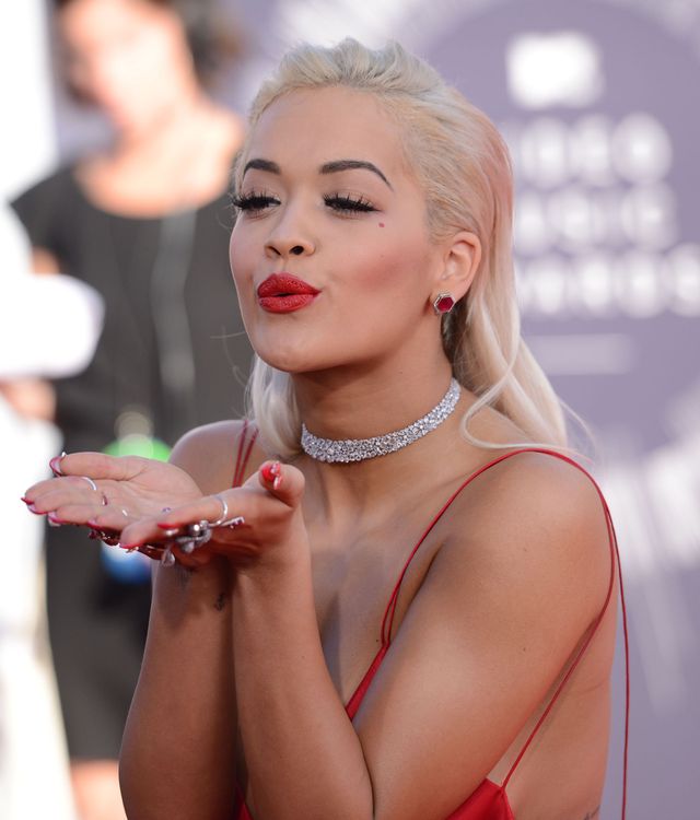 Nie zganiecie, ile kosztował manikiur Rity Ory na MTV VMA! Nie zganiecie, ile kosztował manikiur Rity Ory na MTV VMA!