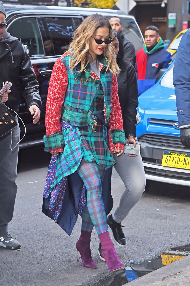 Rihanna przytyła, a Rita Ora pozuje topless - 1:0 dla Rity?