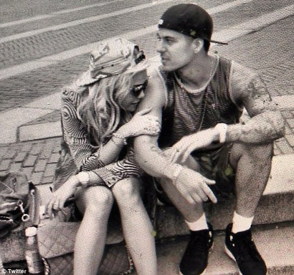 Rita Ora i Robert Kardashian są już oficjalnie parą (FOTO)