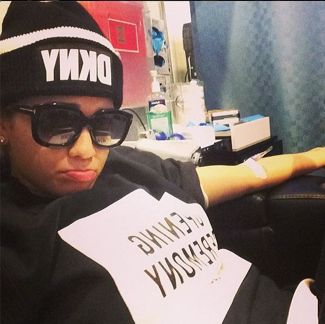 Rita Ora wylądowała w szpitalu! (FOTO)