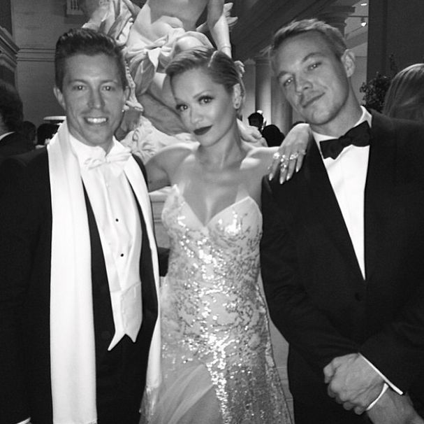 Rita Ora zaliczyła WPADKĘ na gali MET 2014 (FOTO)