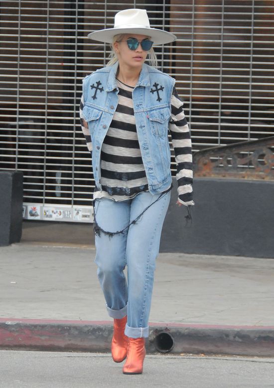 Ta gwiazda lubi odważne stylizacje (FOTO)