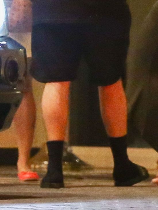 OMG! Blac Chyna pozwoliła wyjść tak Robowi z hotelu?