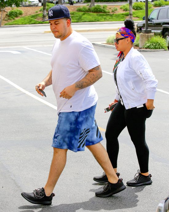 Rob Kardashian pokazał, ile teraz waży