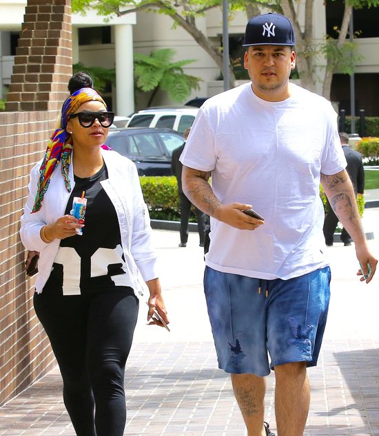 Rob Kardashian pokazał, ile teraz waży