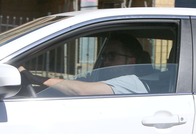 Robert Pattinson zauważony pod domem Kristen Stewart (FOTO)