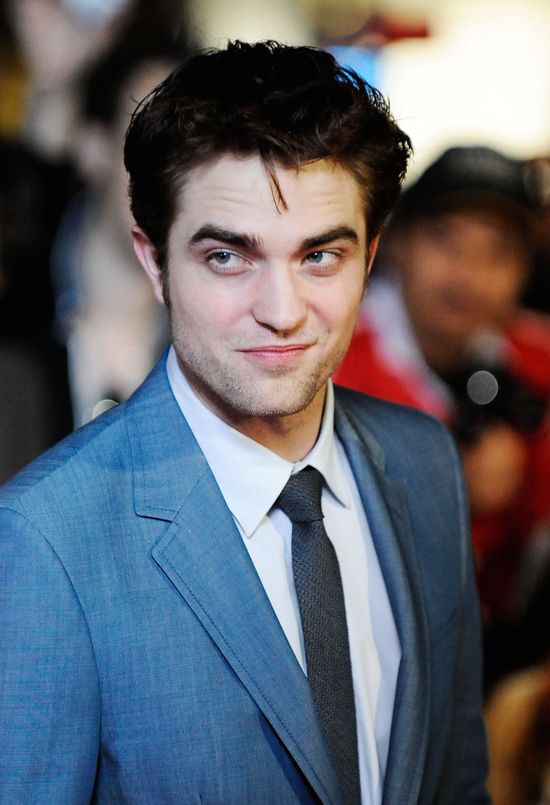 Robert Pattinson znalazł sobie nową brunetkę?