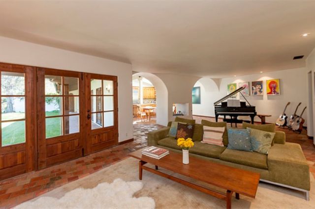 Ile łazienek w swoim domu ma Robert Pattinson? (FOTO) Ile łazienek w swoim domu ma Robert Pattinson? (FOTO)