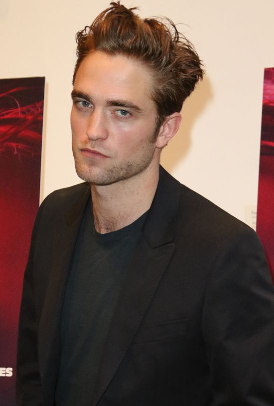 Podejrzane zachowanie Roberta Pattinsona