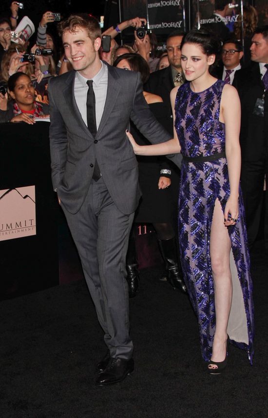 Kristen Stewart i Robert Pattinson pocałują się na premierze