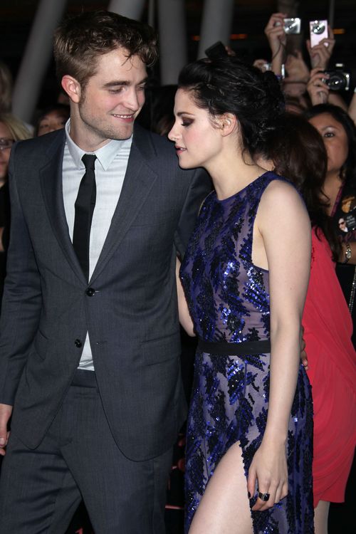 Robert Pattinson waha się Robert Pattinson waha się