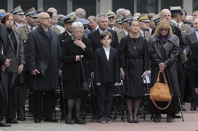 Pogrzeb Wojciecha Jaruzelskiego w atmosferze skandalu (FOTO) Pogrzeb Wojciecha Jaruzelskiego w atmosferze skandalu (FOTO)