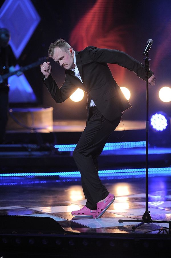 Piotr Rogucki śpiewa z Within Temptation  [VIDEO]