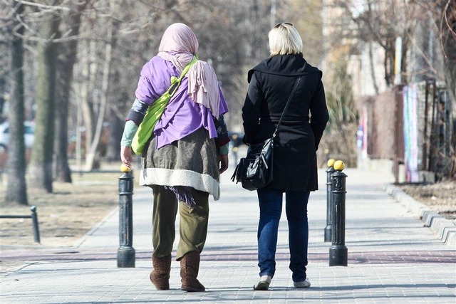 Roma Gąsiorowska promuje nowy styl na wiosnę (FOTO)