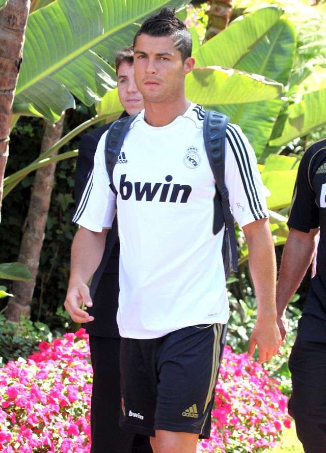 Matka Cristiano Ronaldo rozważała usunięcie ciąży!