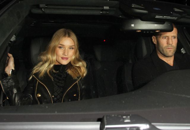  Za ten strój w Polsce zostałaby skrytykowana! (FOTO)