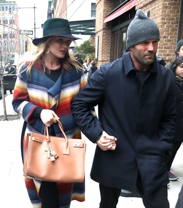 Ile czasu mija zanim Rosie Huntington-Whiteley zrobi selfie idealne?