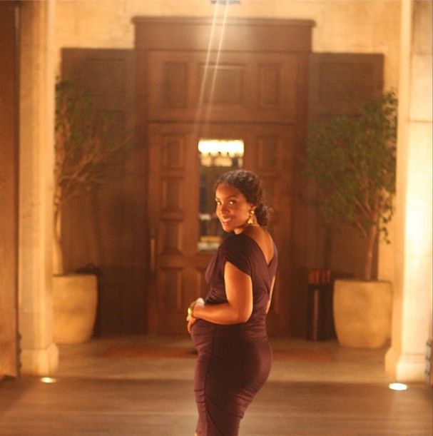 Ciężarna Kelly Rowland nie rezygnuje z siłowni (FOTO)