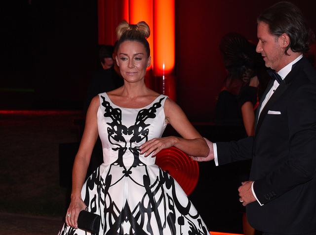 Fani krytykują fryzurę Małgorzaty Rozenek na balu Fundacji TVN