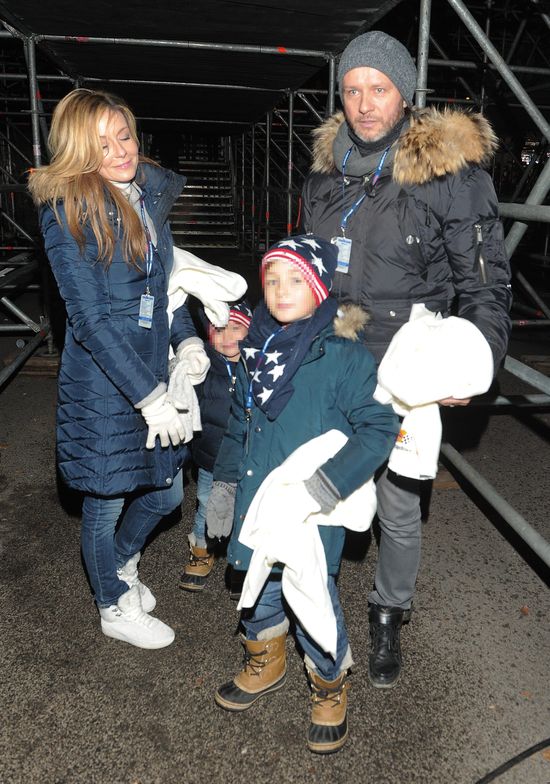 Perfekcyjna przyłapana z Majdanem i dziećmi (FOTO) Perfekcyjna przyłapana z Majdanem i dziećmi (FOTO)