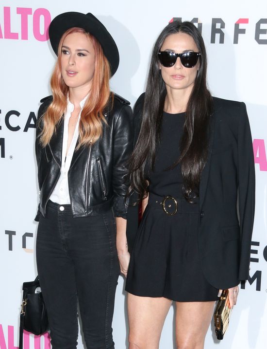 Rodzinny lans w wydaniu Demi Moore i Rumer Willis (FOTO)