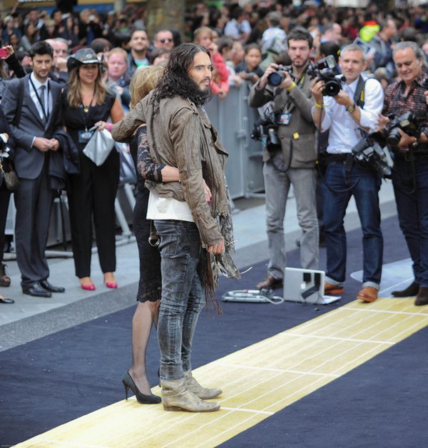 Russell Brand z kobietą swego życia (FOTO)