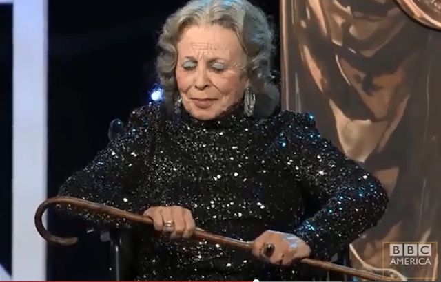 Sacha Baron Cohen zabił saruszkę! (VIDEO) Sacha Baron Cohen zabił saruszkę! (VIDEO)