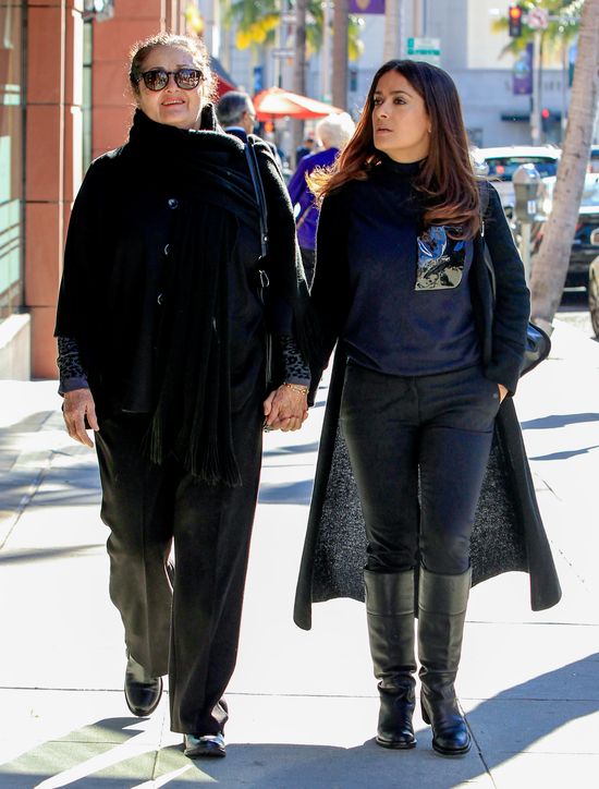 Przyjrzyjcie się - oto sekret urody Salmy Hayek (FOTO)