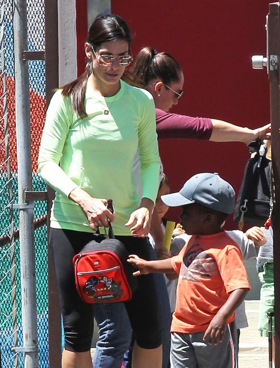 Sandra Bullock jak dziewczyna z sąsiedztwa (FOTO) Sandra Bullock jak dziewczyna z sąsiedztwa (FOTO)