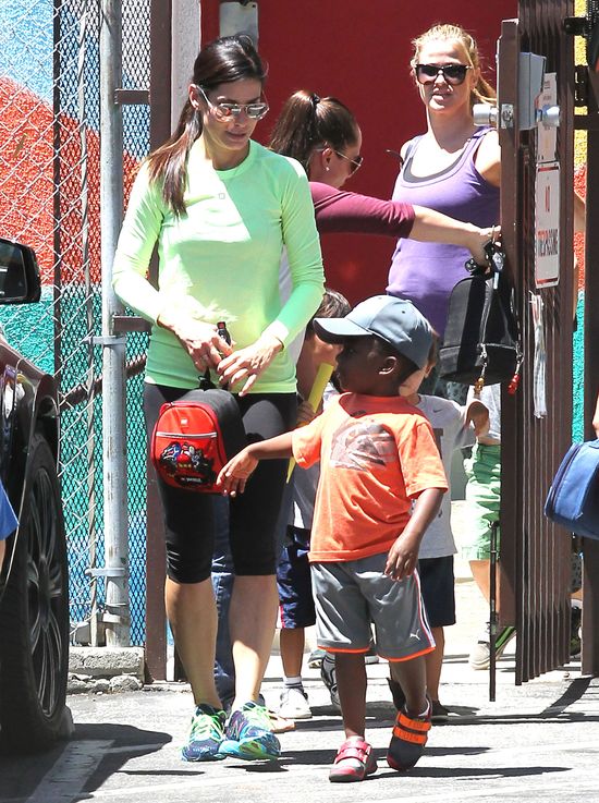 Sandra Bullock jak dziewczyna z sąsiedztwa (FOTO) Sandra Bullock jak dziewczyna z sąsiedztwa (FOTO)