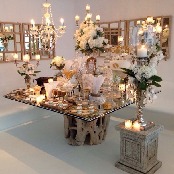 Mamy zdjęcia z weselu Sary Mannei i Artura Boruca (FOTO)