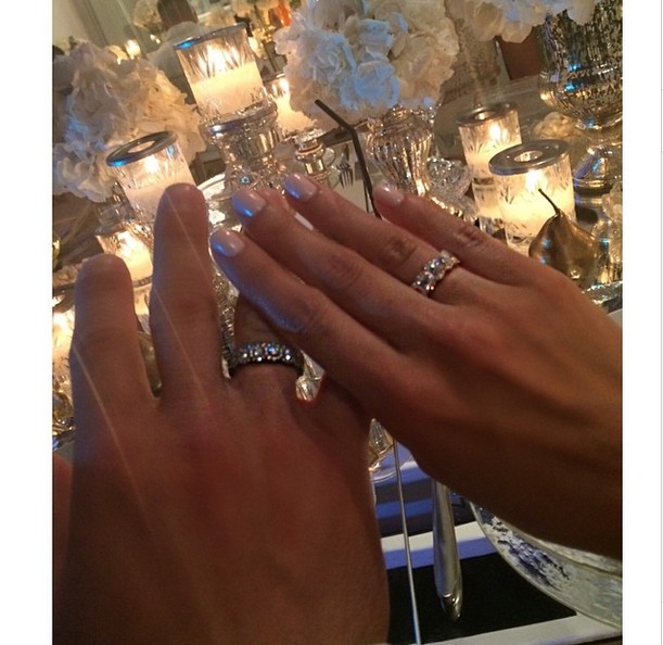 Mamy zdjęcia z weselu Sary Mannei i Artura Boruca (FOTO)