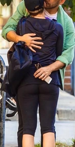 OSZAŁAMIAJĄCA figura Scarlett Johansson miesiąc po porodzie